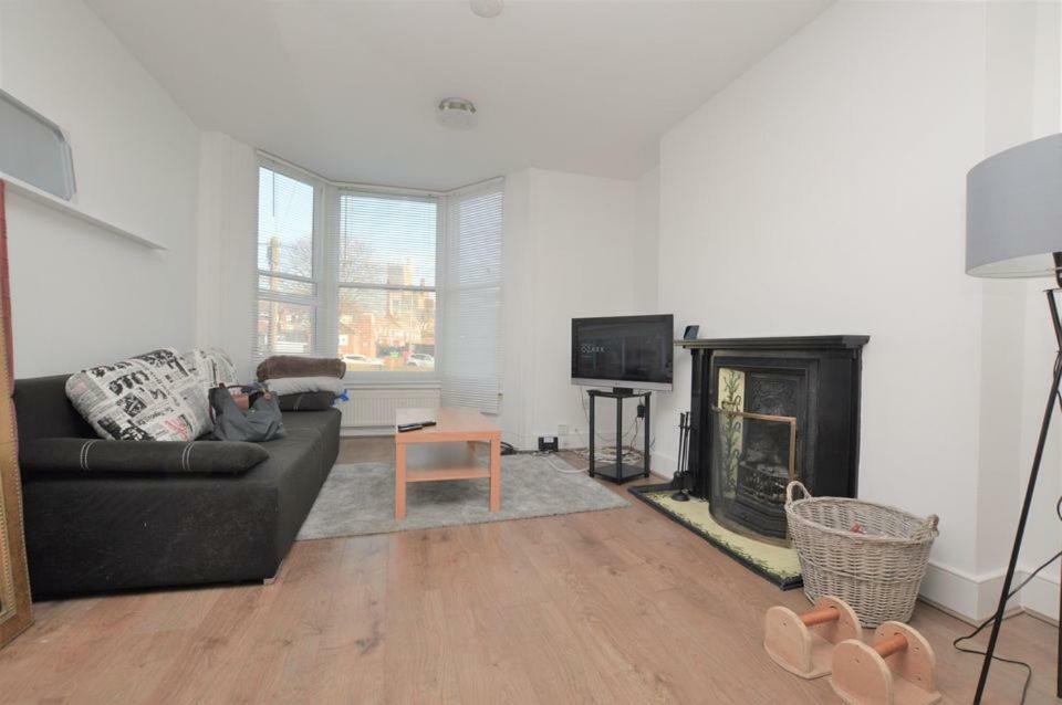 Arklow Serviced Apartments Ramsgate Exterior foto